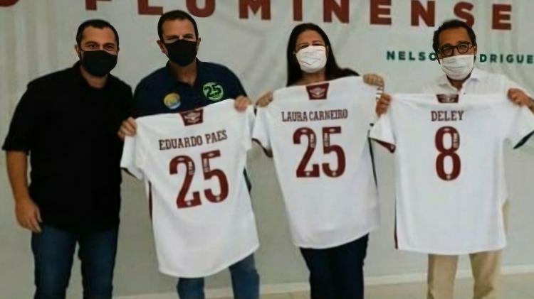 Mário Bittencourt com Eduardo Paes, Laura Carneiro e Deley no CT do Fluminense