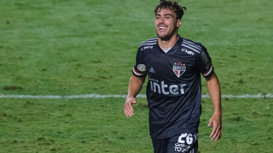Igor Gomes se recupera no São Paulo após insistência de Fernando Diniz e mudança tática - Marcello Zambrana/AGIF