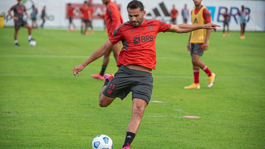 Thiago Maia, volante do Flamengo, durante treinamento no Ninho do Urubu - Alexandre Vidal / Flamengo