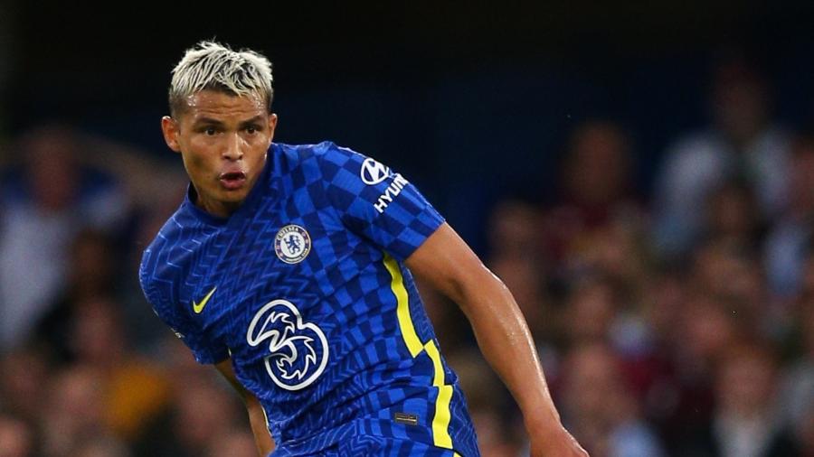 Zagueiro Thiago Silva, em jogo do Chelsea - Craig Mercer/MB Media/Getty Images