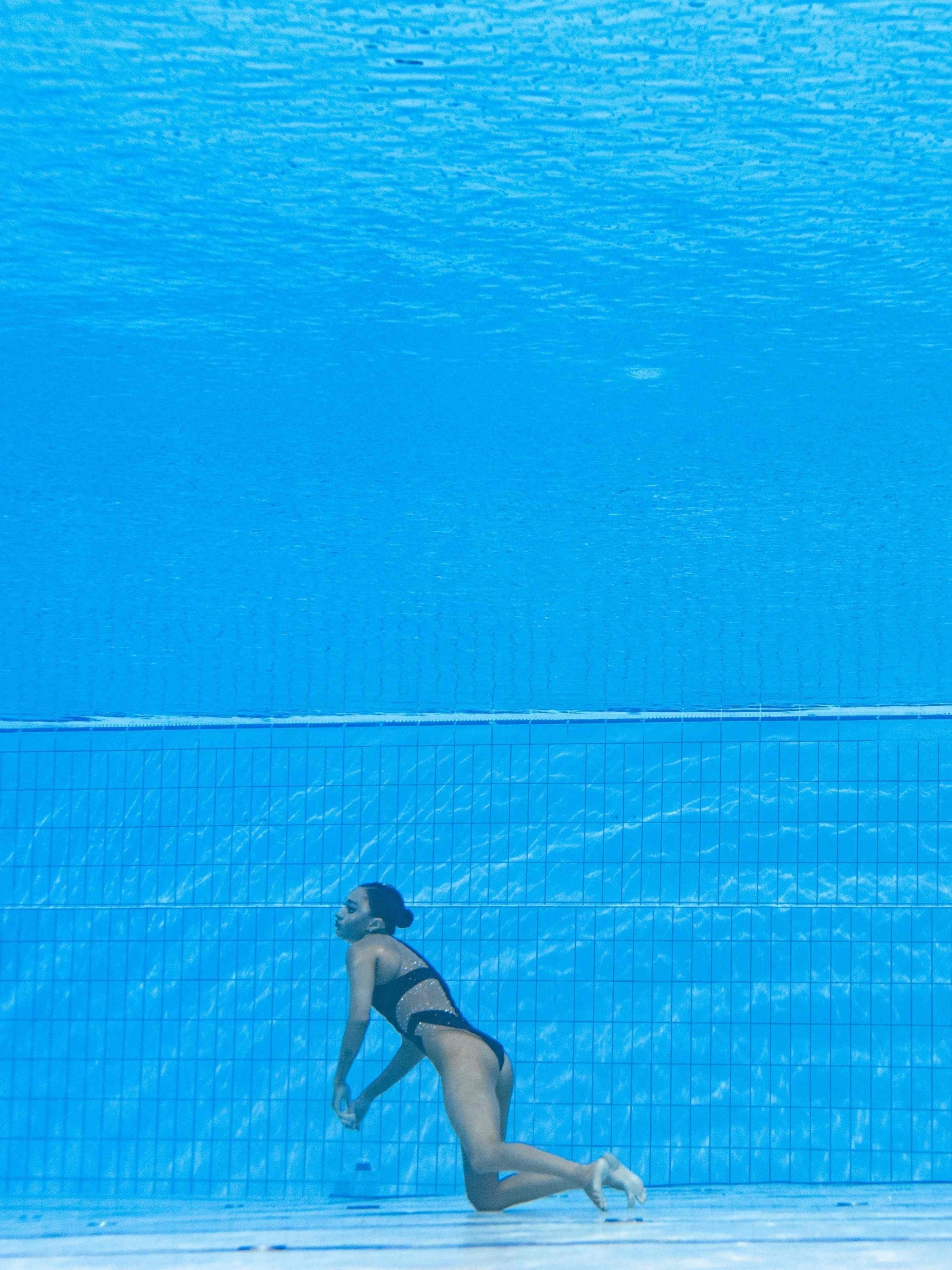 Atleta desmaia na piscina após quadro de exaustão; por que isso acontece? -  23/06/2022 - UOL VivaBem