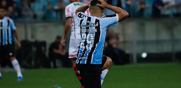 In the closing Grêmio usually takes a objective, loses versus Ituano in the Arena and leaves