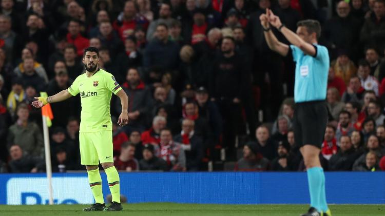 Suárez VAR - Action Images via Reuters/Lee Smith - Action Images via Reuters/Lee Smith