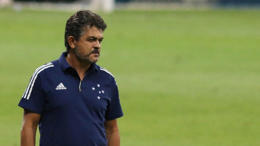 Ney Franco estreia como técnico do Cruzeiro em partida da Série B 2020 - Fernando Moreno/AGIF
