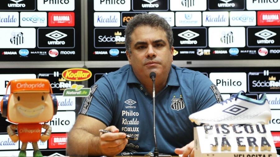 Orlando Rollo, presidente do Santos, anunciou acerto com Hamburgo - Ivan Storti/Santos FC