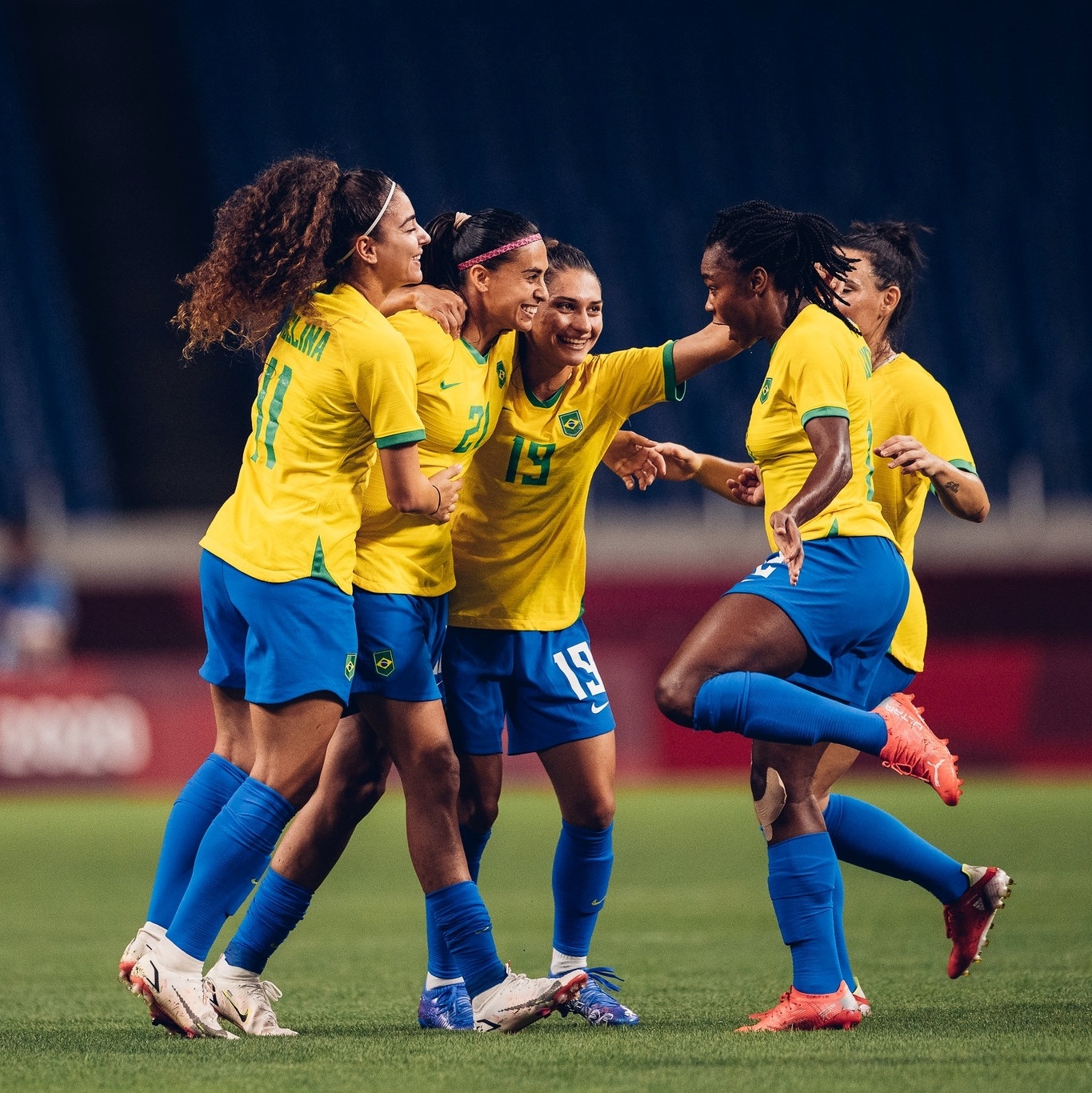 Futebol feminino - Terra