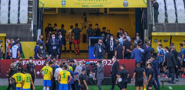 Anvisa interrompe jogo do Brasil e Argentina e partida é suspensa - Jornal  O Diário