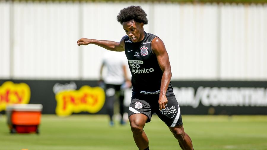 Willian durante treino do Corinthians - Rodrigo Coca/Agência Corinthians