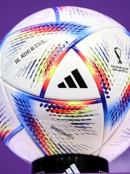 Al-Rihla, bola oficial da Copa do Mundo, tem alta tecnologia - Markus Gilliar - GES Sportfoto/Getty Images