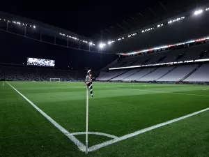 Estádio do Corinthians adia festa universitária por mudança de data de jogo