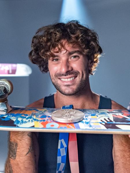 Pedro Barros, medalhista de prata nos Jogos Olímpicos de Tóquio, participa do quadro 'Minha Medalha', na TV Globo