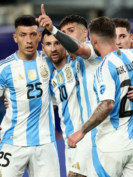 Messi balançou as redes em Argentina x Canadá, duelo da Copa América