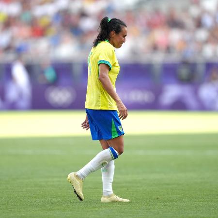 Marta foi expulsa em jogo contra a Espanha pela última rodada da fase de grupos