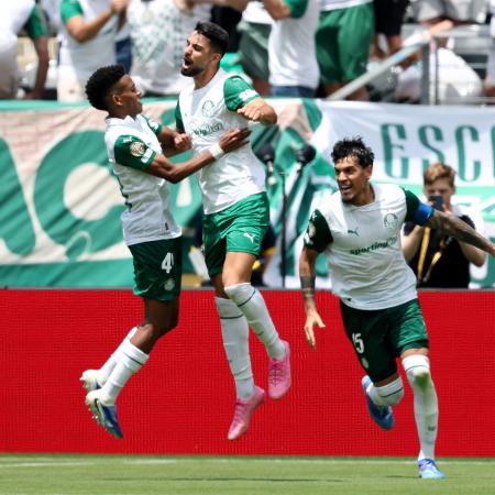 Flaco López, do Palmeiras, comemora gol no jogo contra o Al Ahly, pelo Mundial Flaco López, do Palmeiras, comemora gol no jogo contra o Al Ahly, pelo Mundial