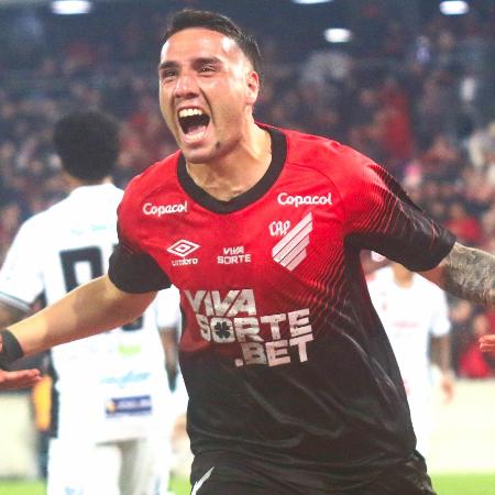 Benavídez comemora seu gol contra o Operário, pela Série B Benavídez comemora seu gol contra o Operário, pela Série B