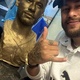 Neymar ganha est&aacute;tua e busto no Memorial das Conquistas do Santos