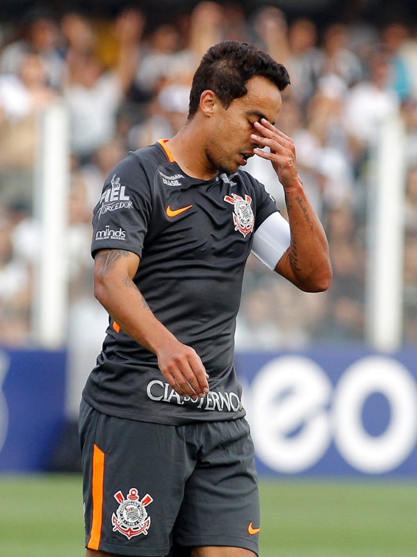 Corinthians: Luxa critica árbitro e lamenta empate