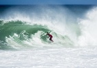 Filipinho conquista pela 2ª vez etapa do Rio e vira vice-líder do ranking - WSL / DAMIEN POULLENOT