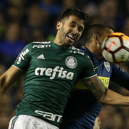 Luan disputa pelo alto na semifinal de 2018, vencida pelo Boca Juniors