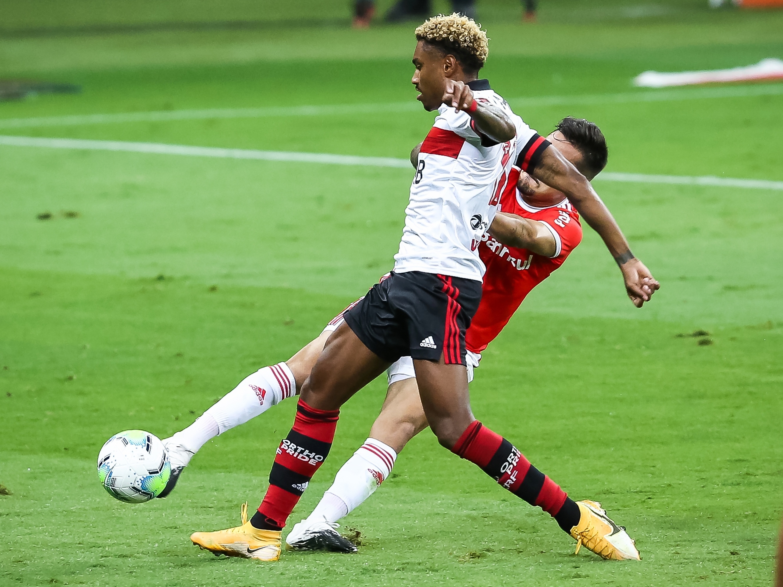 Flamengo X Inter Ceni Deixa Arao Fora E Abel Monta Time Esperado