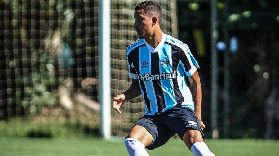 Gustavo Martins, zagueiro do Grêmio que jogará a Copa São Paulo - Everton Silveira/Divulgação