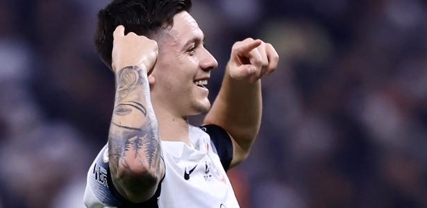 Garro impressiona no Corinthians e mostra entusiasmo com Ramón Díaz