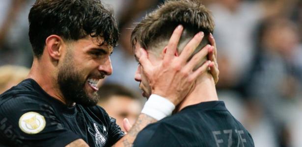 TRIO GOLEADOR! Trio corintiano superam número de gols de trios rivais e detém altíssima porcentagem de gols