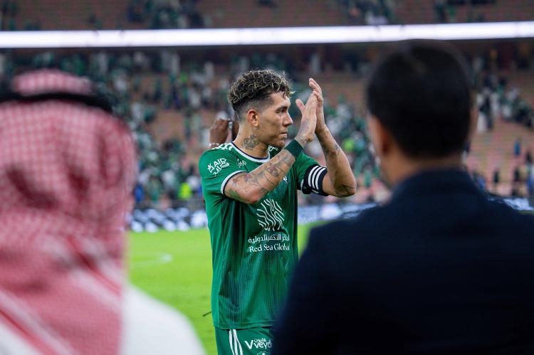 Roberto Firmino, do Al-Ahli, da Arábia Saudita