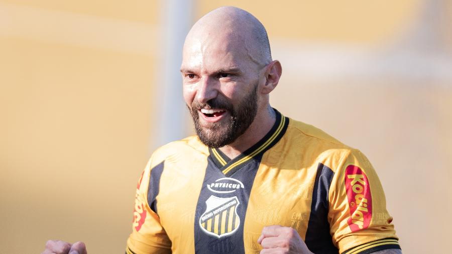 Comemoração do gol de Marlon, do Novorizontino, contra o Cuiabá, pela Série B Comemoração do gol de Marlon, do Novorizontino, contra o Cuiabá, pela Série B