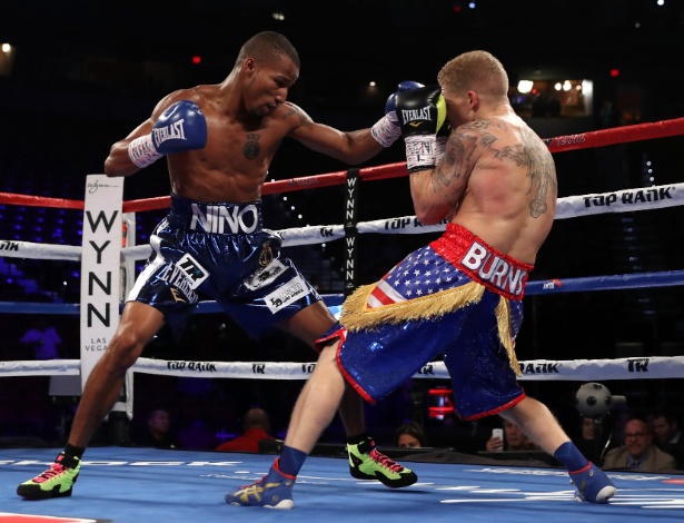 O brasileiro iniciou sua trajetória no boxe profissional com vitória por decisão unânime - Getty Images