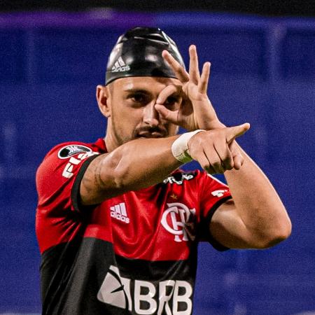 Arrascaeta comemora seu gol pelo Flamengo diante do Vélez - Marcelo Cortes/Flamengo