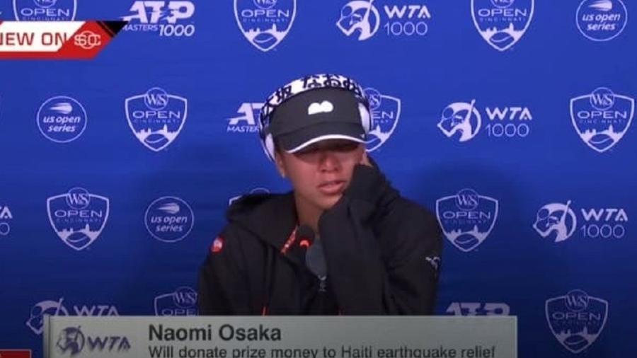 Tenista Naomi Osaka chorou durante entrevista coletiva no Western & Southern Open - Reprodução