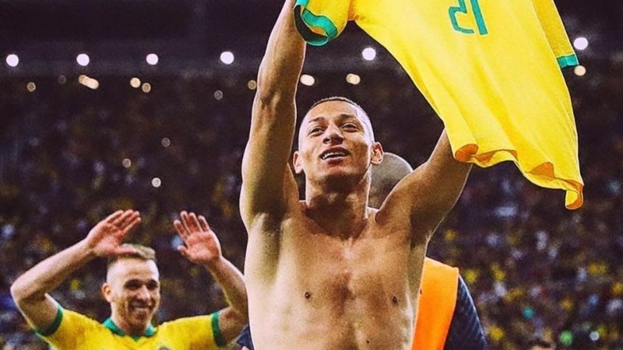Richarlison comemora vitória da seleção brasileira nas Eliminatórias - Instagram