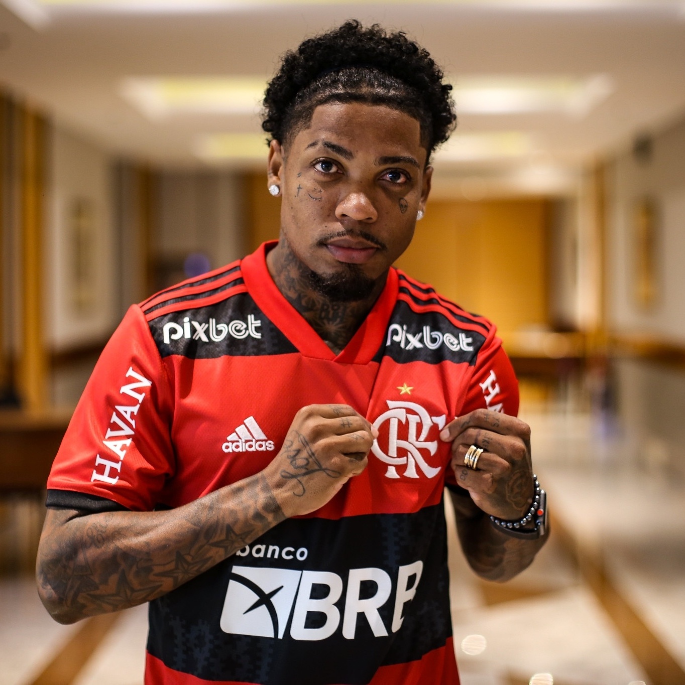 Ex-BBB é anunciado como novo jogador do Flamengo