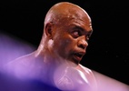 Roy Jones Jr. parabeniza Anderson por sucesso no boxe: 