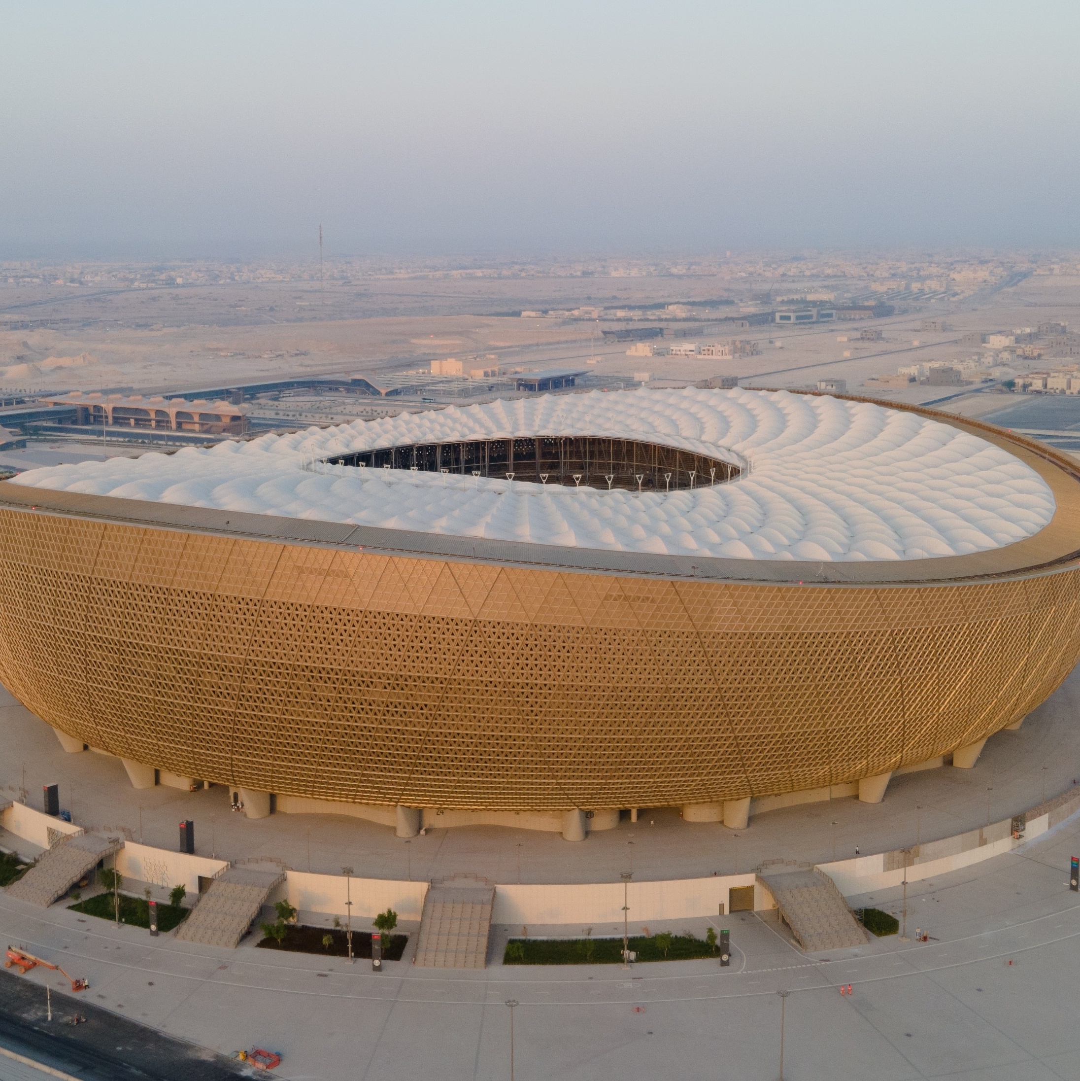 Conheça os oito estádios que receberão jogos da Copa do Mundo no Catar -  Folha PE