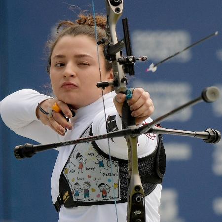 Ana Machado, medalha de prata no tiro com arco do Pan