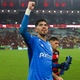 Rossi engata milagres quando precisa e flerta com idolatria no Flamengo