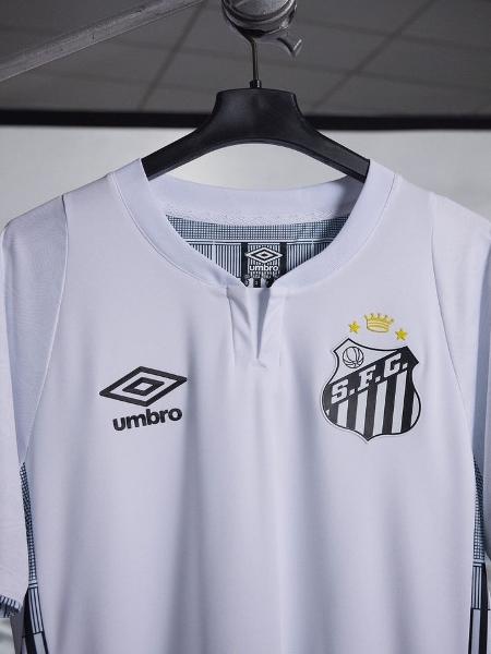 Santos divulgou os novos uniformes para a disputa do Brasileirão Série B 2024