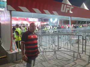UFC Rio barra camisas de time e gera 'correria' de fãs antes do evento