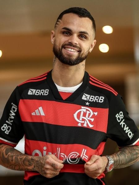 Flamengo anuncia a contratação de Michael