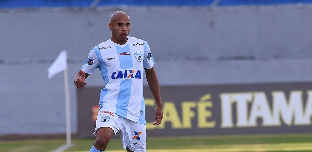 Reginaldo se despediu do Londrina e vai reforçar o Atlético-PR na Série A - Site oficial Londrina EC