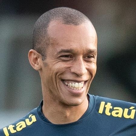 Miranda, durante treino da seleção brasileira antes da Copa América - Lucas Figueiredo/CBF