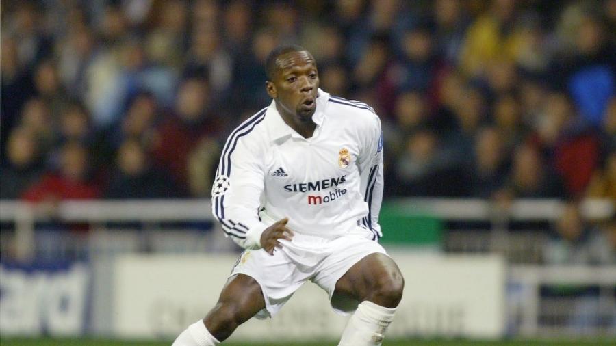 Claude Makélélé, em ação pelo Real Madrid na temporada 2002/2003 - Andreas Rentz/Bongarts/Getty Images
