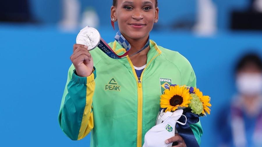 Rebeca Andrade conquista a medalha de prata na ginástica artística nas Olimpíadas de Tóquio - Ricardo Bufolin/CBG