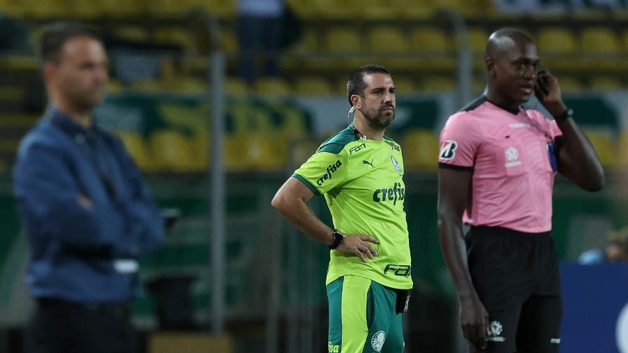 João Martins substituiu Abel Ferreira contra Deportivo Táchira e Independiente Petrolero, pela Libertadores - Cesar Greco/Palmeiras