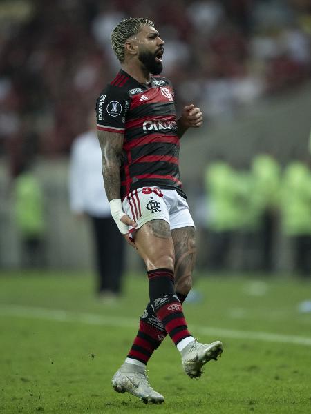 Gabigol sentiu lesão na coxa no jogo contra o Bolívar e preocupa o Flamengo