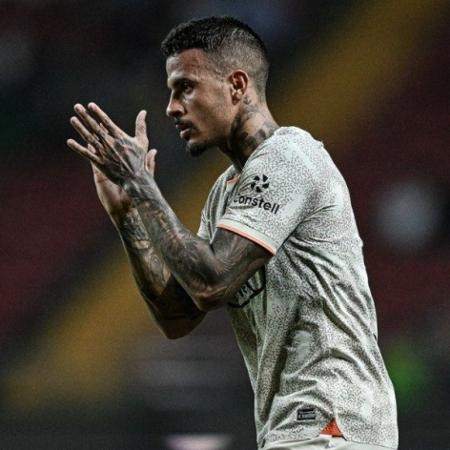 Ex-São Paulo, Diego Costa tem brilhado na temporada de estreia pelo Krasnodar Ex-São Paulo, Diego Costa tem brilhado na temporada de estreia pelo Krasnodar