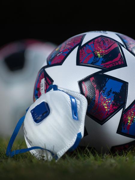 Protocolo do futebol francês prevê mínimo de 20 jogadores disponíveis, incluindo um goleiro, para a realização de uma partida  - Visionhaus/Getty Images