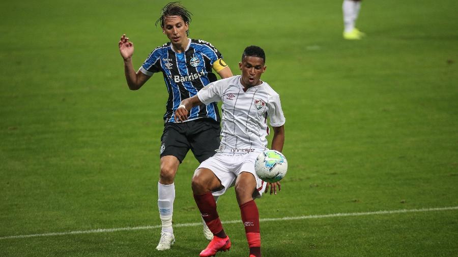 Duelo entre Grêmio e Fluminense, na primeira rodada do Brasileiro - Lucas Merçon/Fluminense